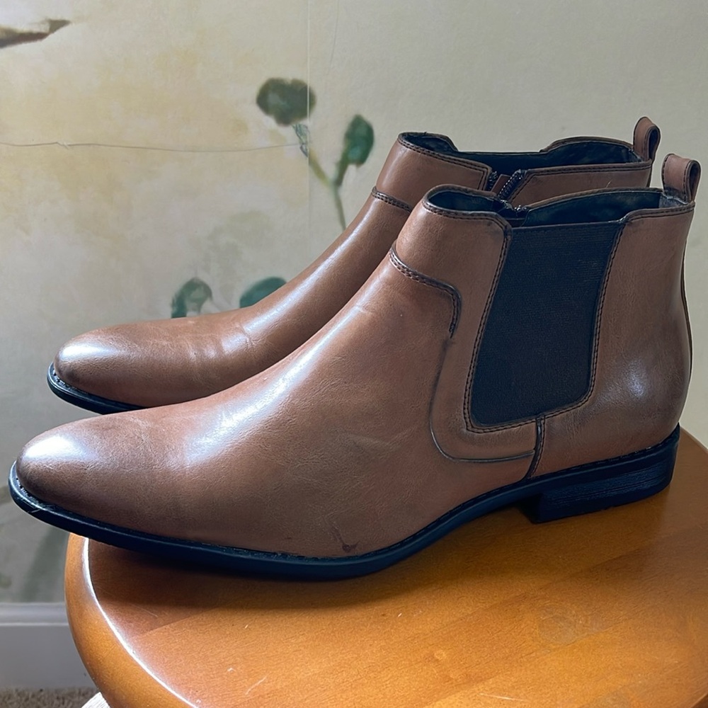 Franco Vanucci Men's Brown Leather Zip and Stretch Chelsea Boots